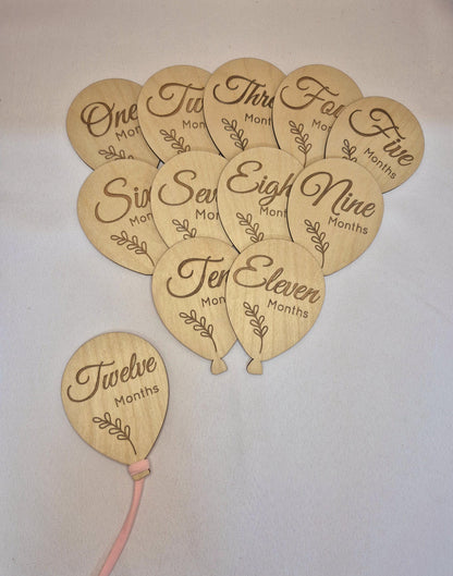 12 Baby Monthly Milestone Balloons
