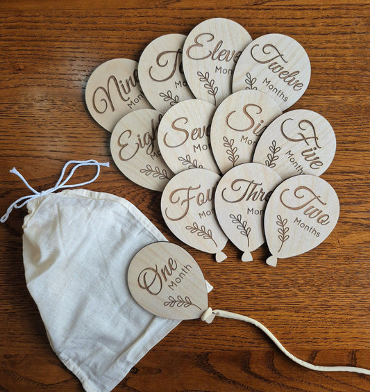 12 Baby Monthly Milestone Balloons