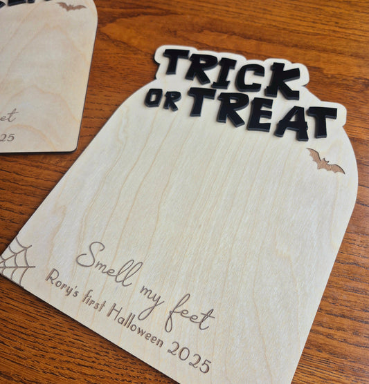 Trick or Treat Smell My Feet Plaque